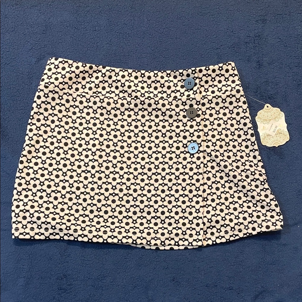 Altar'd State Black and Cream Floral Mini Skirt
